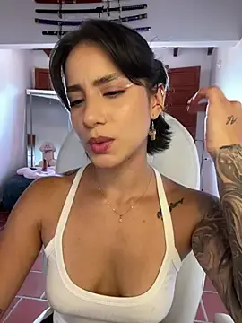Stripchat Live Sex of Ale_Lewis