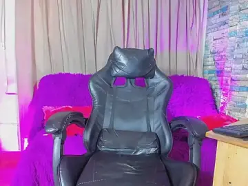 Stripchat Watch Live Sex Cams of Diva_kmcc