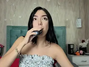 Stripchat Free Porn Cam of Marcelaa_fox