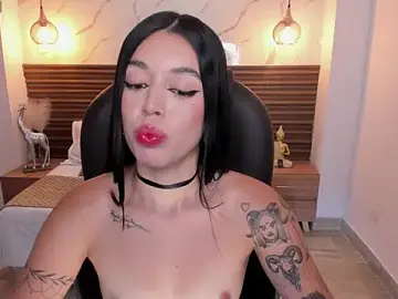 Stripchat Live Sex Cam of zoee_jackson