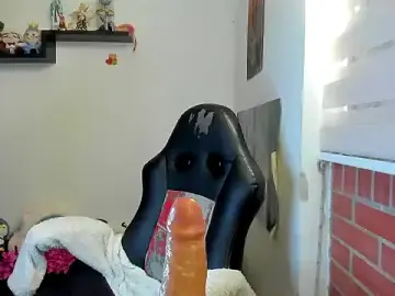 Stripchat Live Sex Cam of Shaddycute_