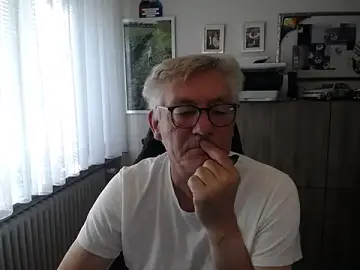 Stripchat Watch Live Sex Cams of randyandy67