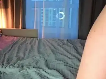 Stripchat Watch Live Sex Cams of KiraBodrick