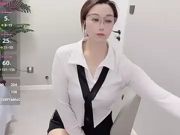 Stripchat Live Sex Cam of Yunxi-