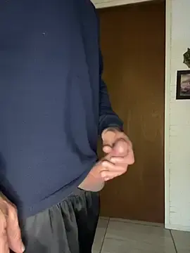 Stripchat Free Porn Cam of dogfrota