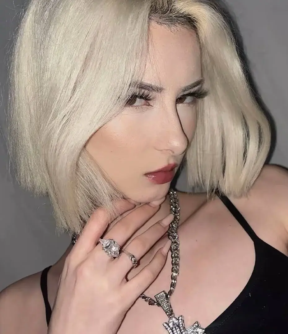 kittysocutie