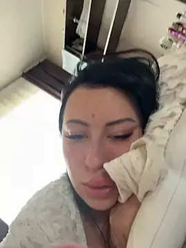 Stripchat Sex Cam of AdinaKan