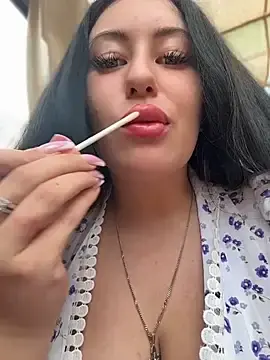 Stripchat Sex Cam of AdinaKan