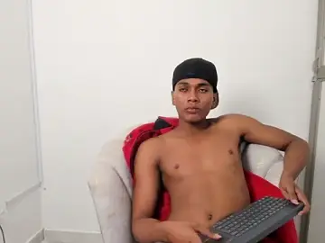 Stripchat Free Live Porn of An_fox23