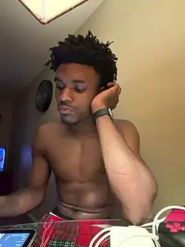 Stripchat Free Porn Cam of Bigdicktrick227
