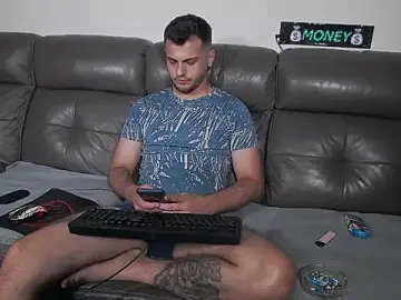 Stripchat Private Sex Chat of CrazyDom1