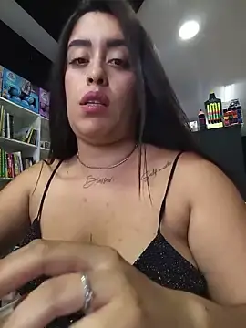 Stripchat Free Live Porn of MissNyraSecret