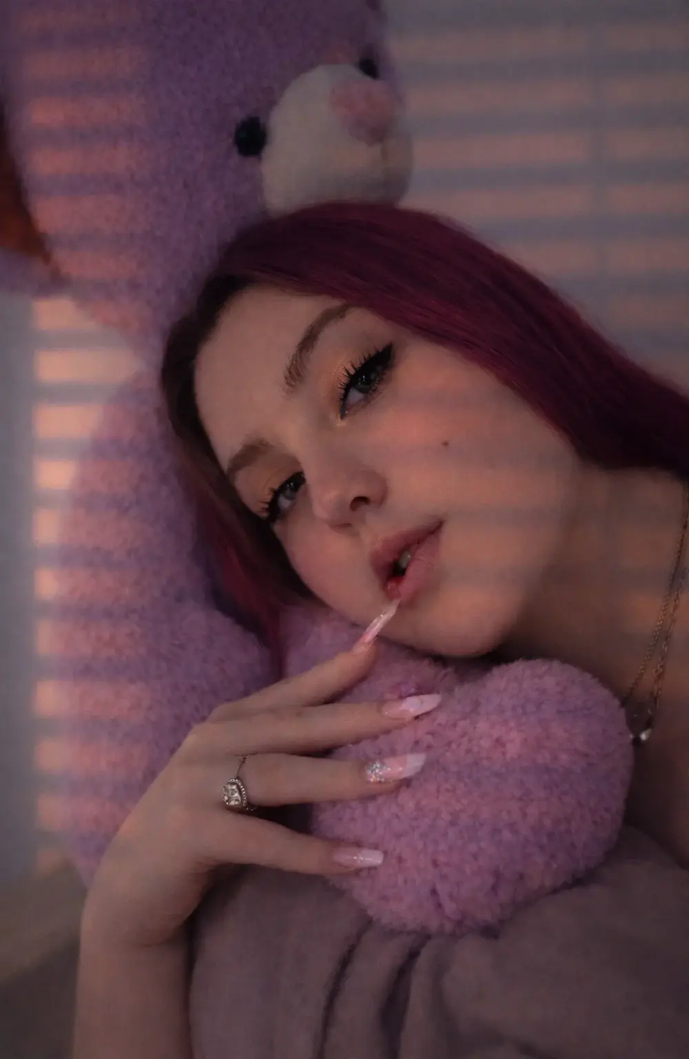 RebeFucksonn