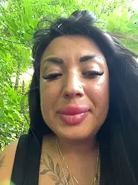 Stripchat Free Live Porn of RuslanaXX