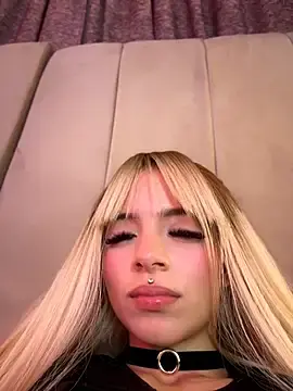 Stripchat Free Porn Cam of barbie_gv
