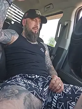 Stripchat Best Webcam of Beardedtattood
