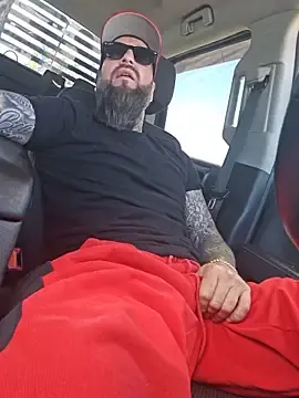 Stripchat Best live sex cam show of Beardedtattood
