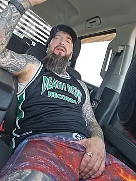 Stripchat Best Webcam of Beardedtattood