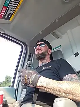 Stripchat Live Porn of Beardedtattood
