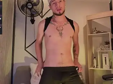 Stripchat Sex Cam of EdwardRoss_
