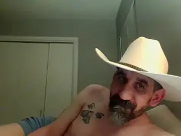 Stripchat Adult Webcam of old_Domino