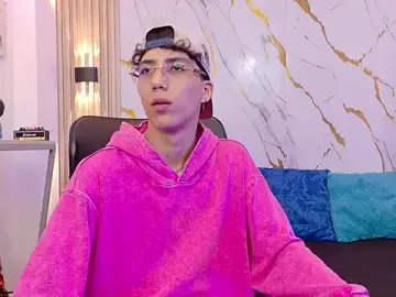 Stripchat Watch Live Sex Cams of Nikolay_Gregori
