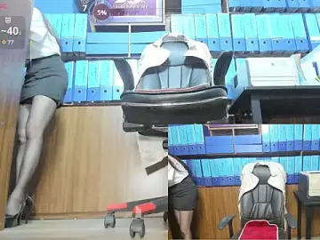 Stripchat Nude Webcam of Office_Sexy