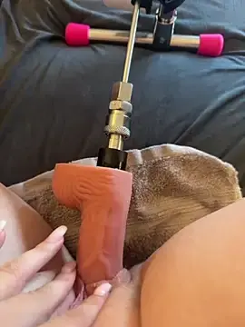 Stripchat Free Live Porn of Jolina_Juice