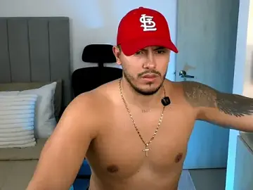 Stripchat Live Sex of owen-pierces
