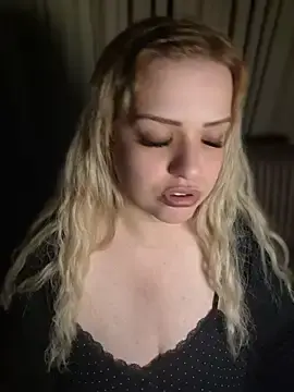 Stripchat Best live sex cam show of cansile