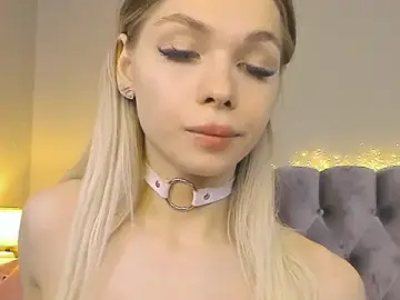 Stripchat Watch Live Sex Cams of Blondy_Fina
