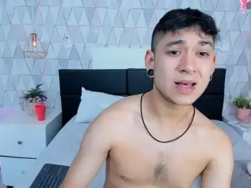 Stripchat Best live sex cam show of MarkLaurens