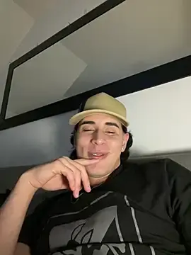 Stripchat Live Porn of Maximuz1920