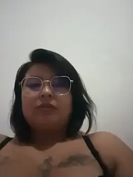 Stripchat Live Porn of Ivory_Glow