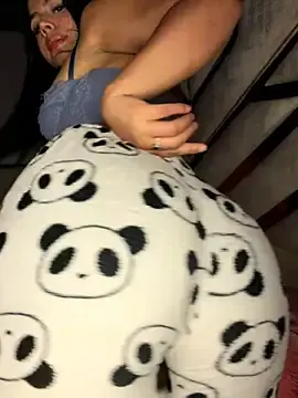 Stripchat Free Live Porn of Laura-Khalifa