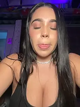 Stripchat Watch Live Sex Cams of SofiaWildee