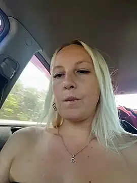 Stripchat Watch Live Sex Cams of MerlinDave