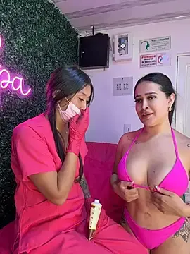 Stripchat Live Sex Cam of Sara_fun