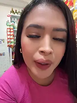 Stripchat Best Webcam of Sara_fun