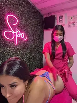 Stripchat Live Sex Cam of Sara_fun