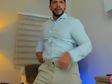 Stripchat Free Porn Cam of Erick_Thompsonx