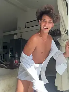 Stripchat Sex Cam of Gipsyboysteve