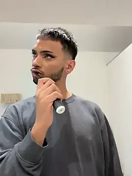 Stripchat Live Sex of Gipsyboysteve