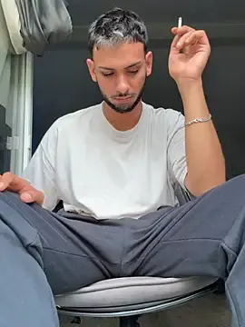 Stripchat Free Live Porn of Gipsyboysteve