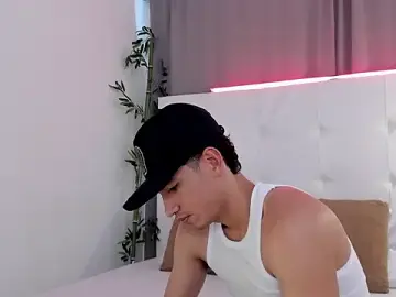 Stripchat Watch Live Sex Cams of Alejo-and-Thiago
