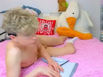Stripchat Sex Cam of LandelRay
