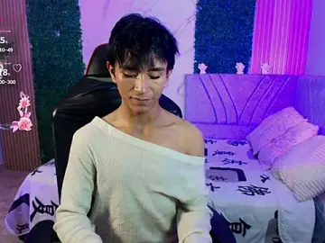 Stripchat Watch Live Sex Cams of cococumps