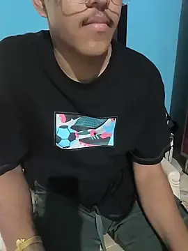 Stripchat Live Sex Cam of luciferlust