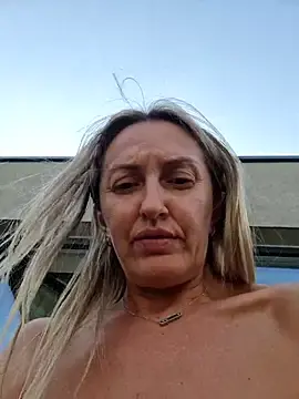 Stripchat Sex Chat of Miss____Mia_