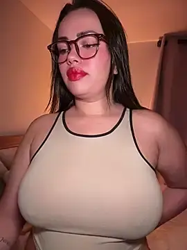 Stripchat Free Porn Cam of andra_rose
